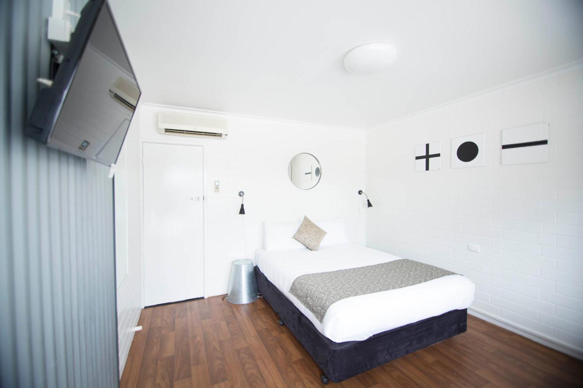 Siesta Central Apartments Сейл Экстерьер фото